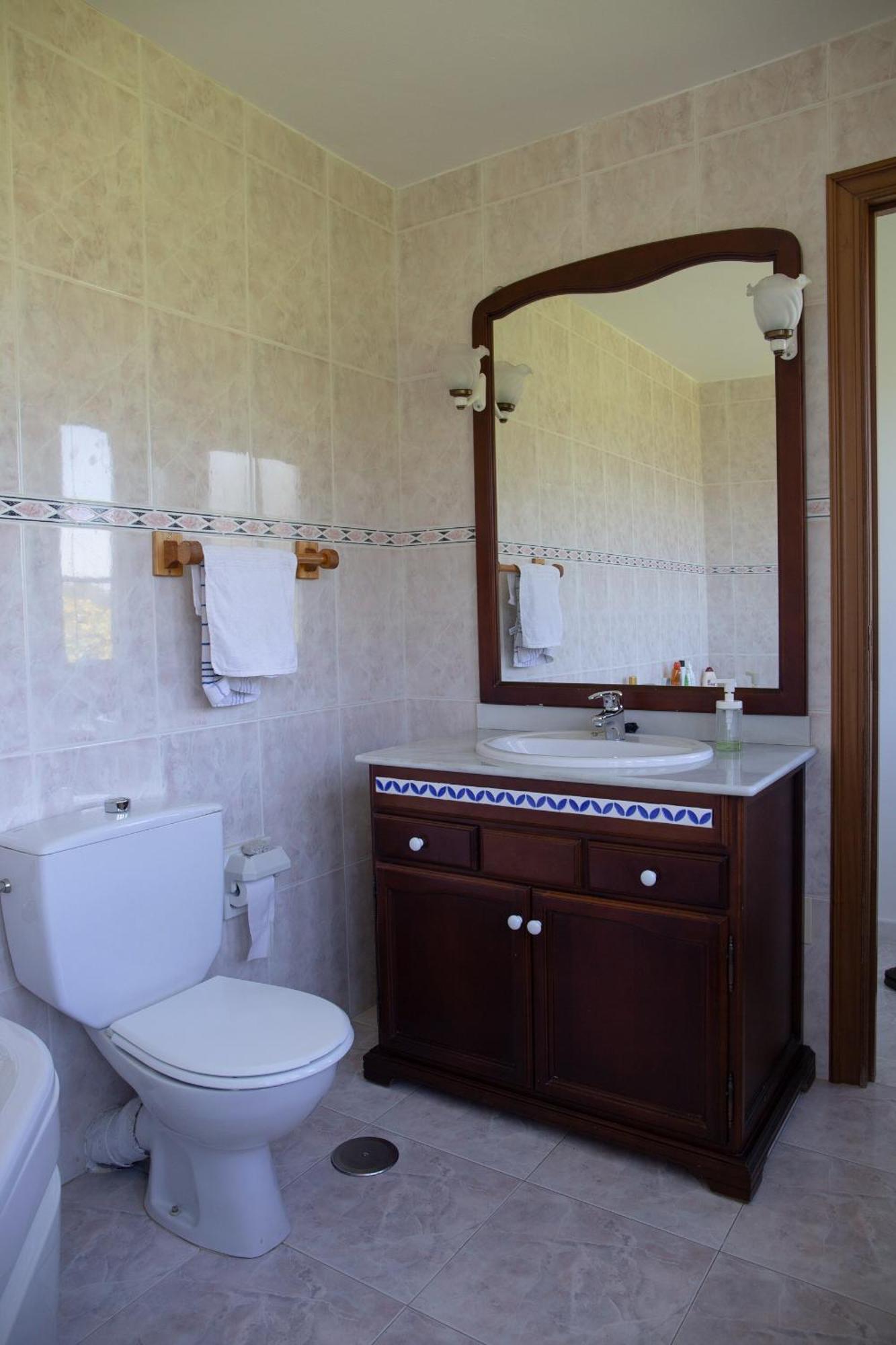 Beachfront Surf & Holiday House, Charming & Quiet Villarrube 외부 사진