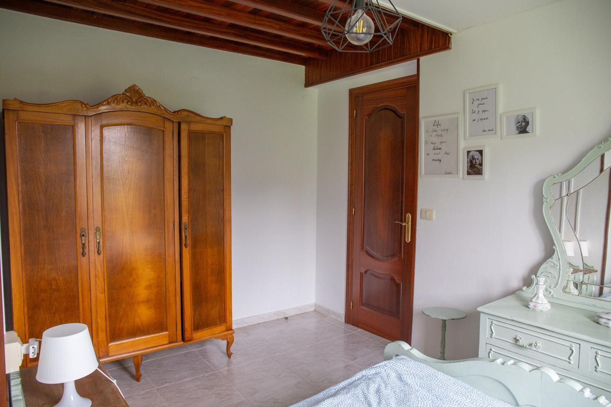 Beachfront Surf & Holiday House, Charming & Quiet Villarrube 외부 사진